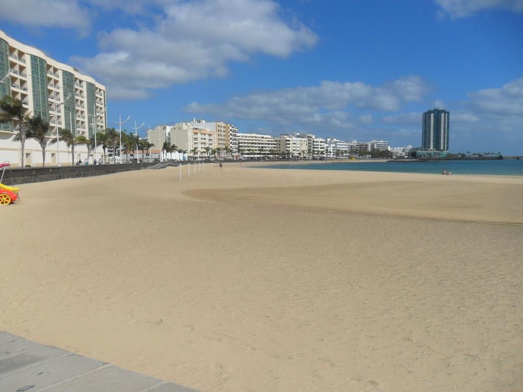 Aguilon Lägenhet Arrecife  Exteriör bild